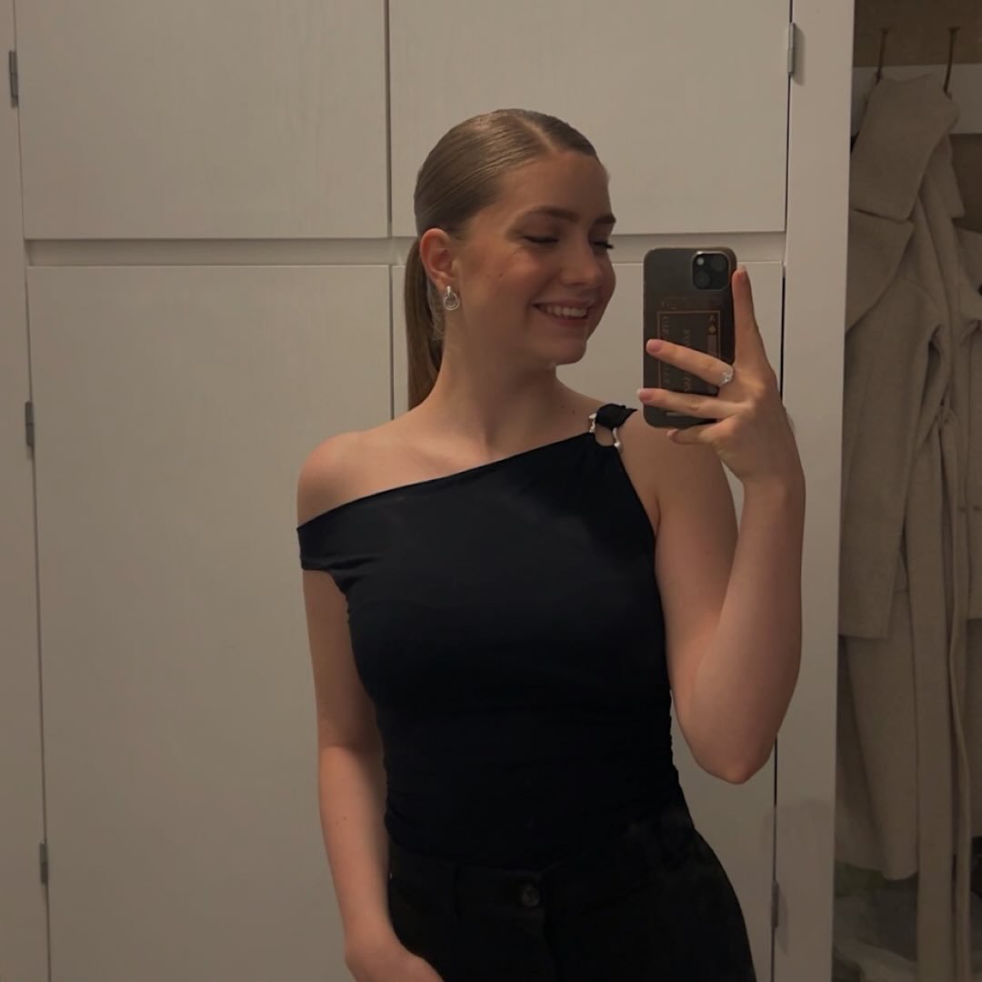 Instagram Profilbild von mlnrvirag