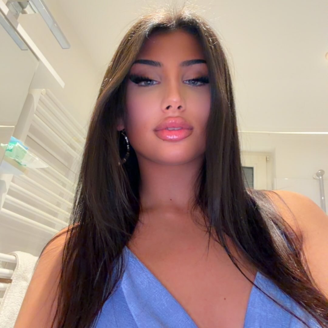 Instagram Profilbild von zeynuusch