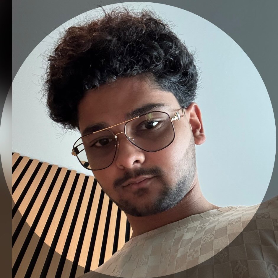 Instagram Profilbild von sharujiv