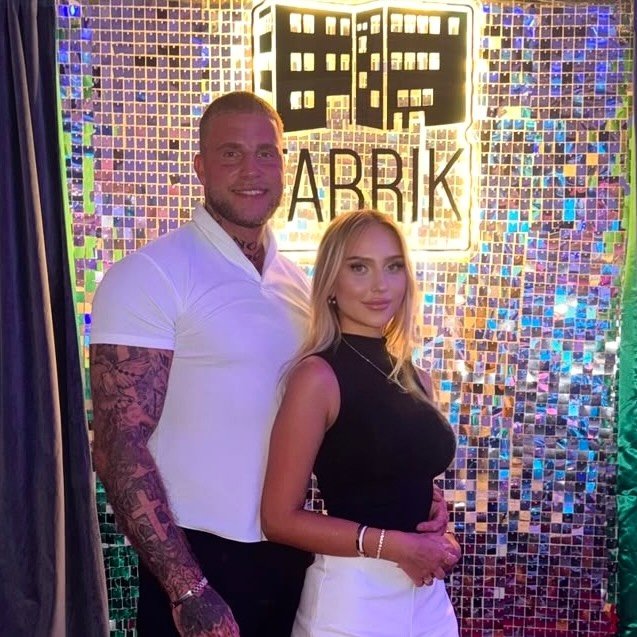 Instagram Profilbild von adelina_swrt