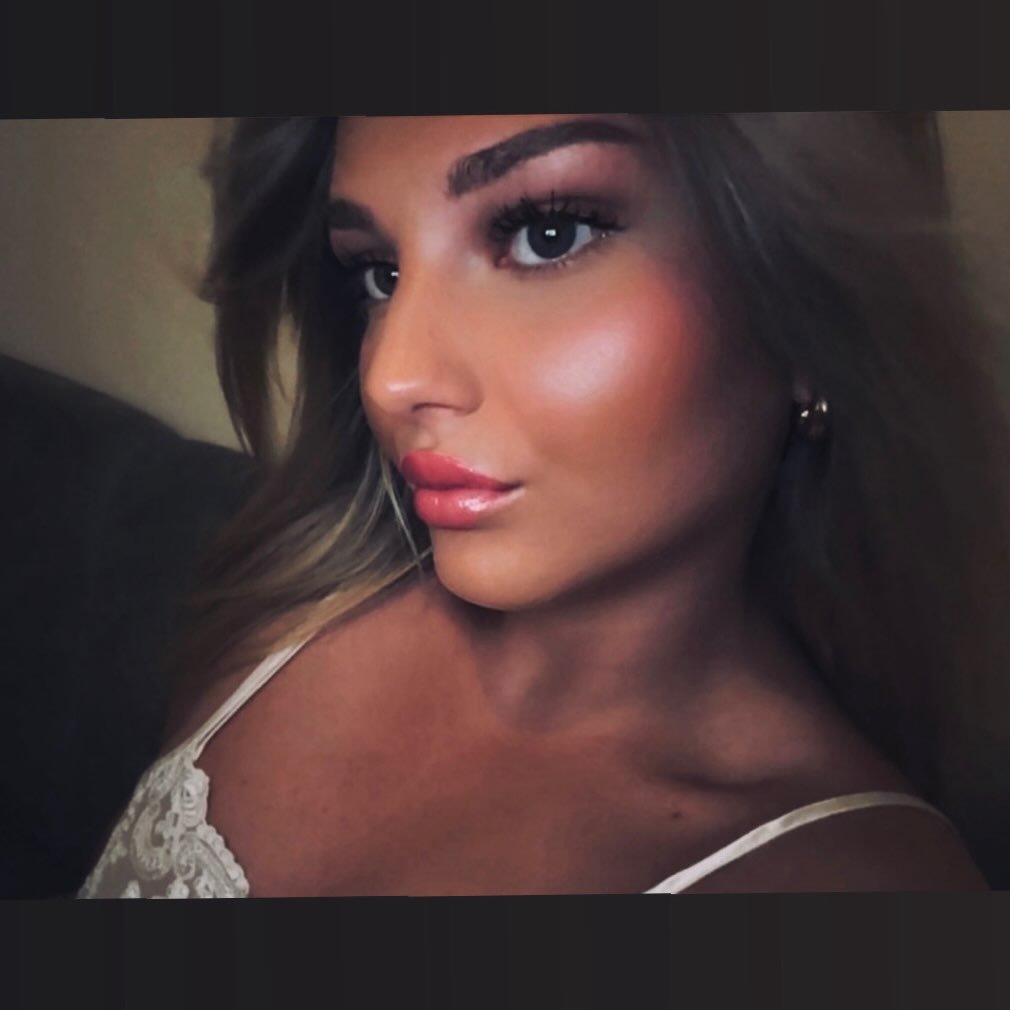 Instagram Profilbild von melaniie._