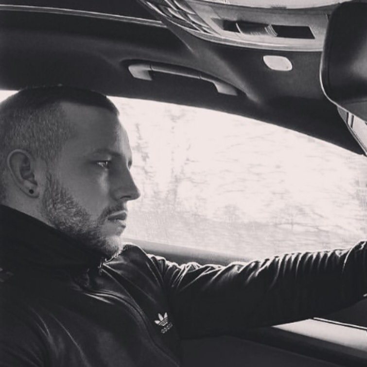 Instagram Profilbild von _.nik23._