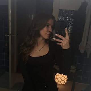 Instagram Profilbild von lara152001