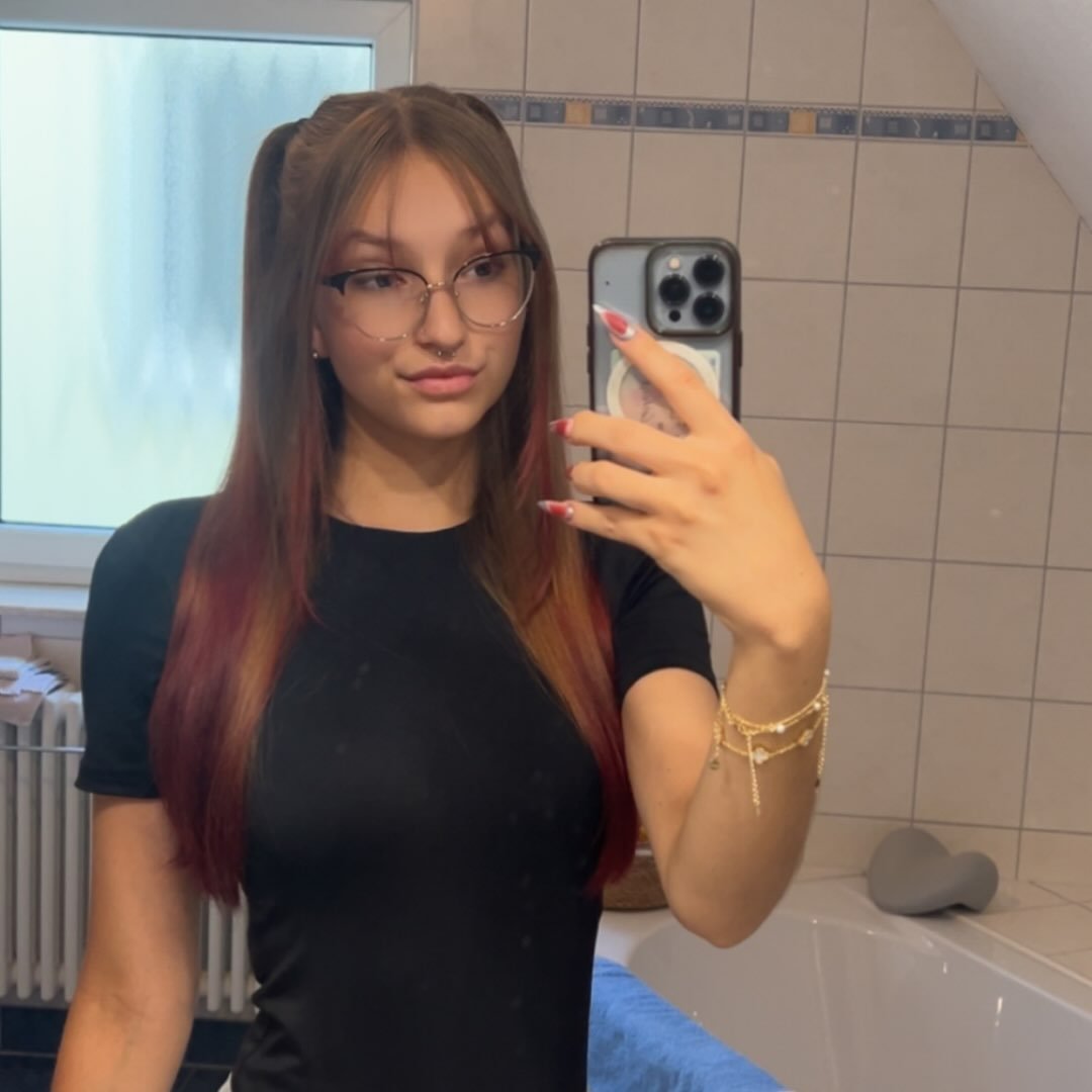Instagram Profilbild von helena_gebhard