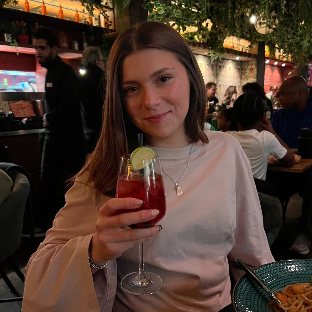 Instagram Profilbild von lena.hfm4
