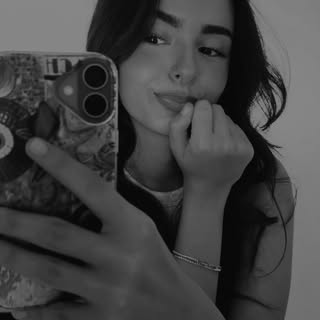 Instagram Profilbild von helinxyigit