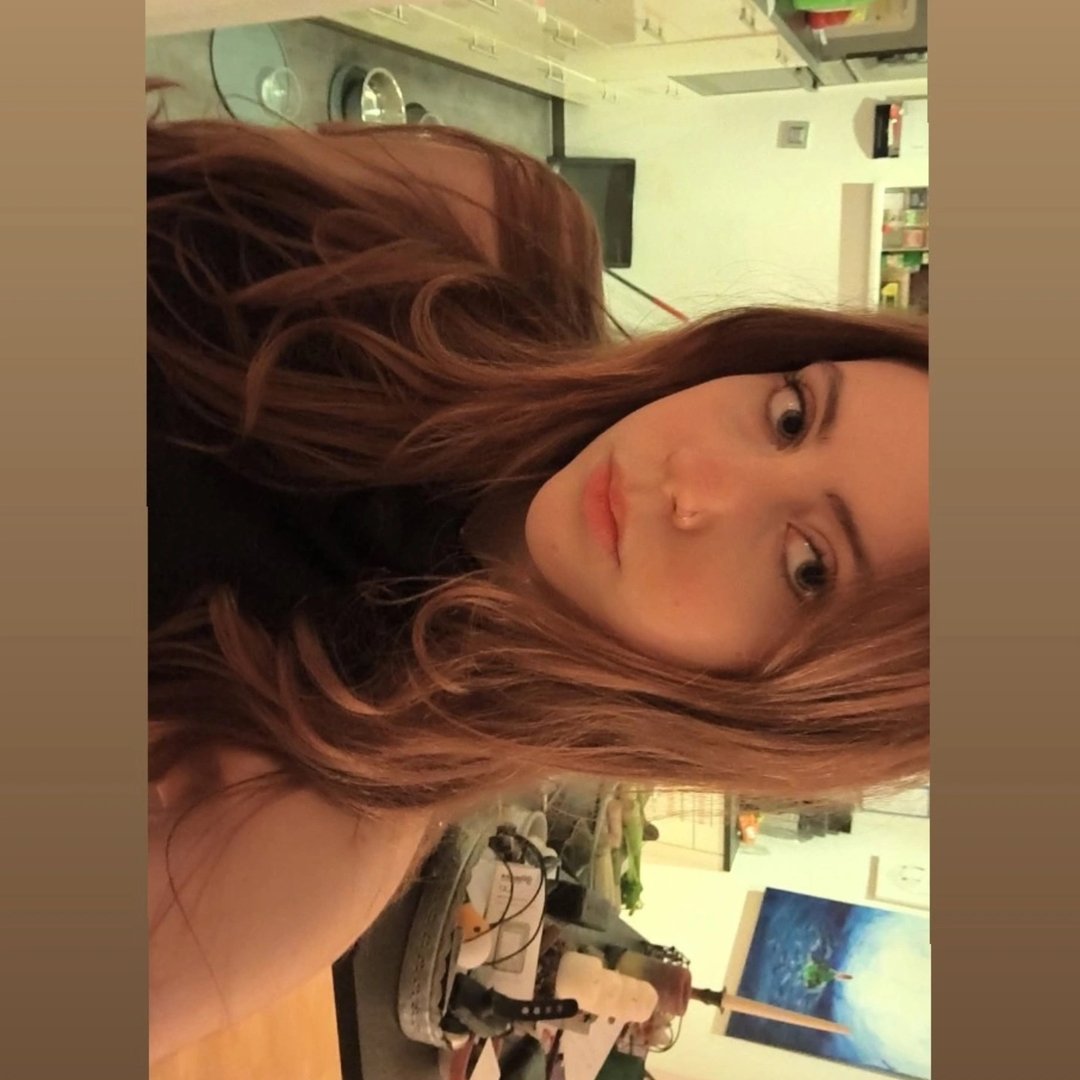 Instagram Profilbild von alina_gumilar