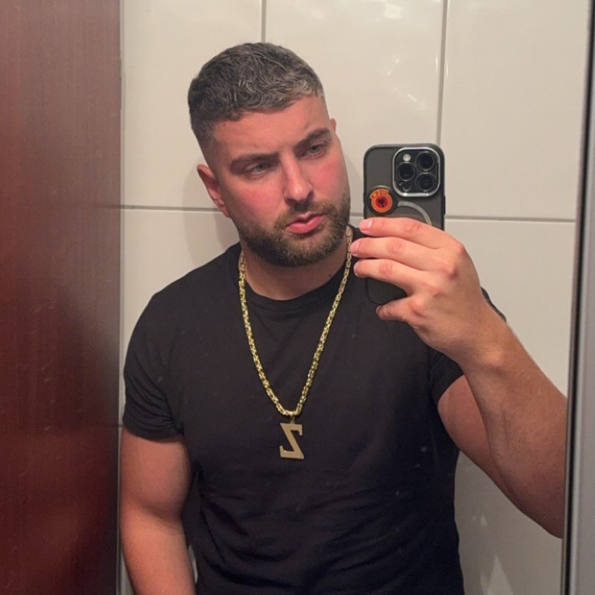 Instagram Profilbild von arlindrr_