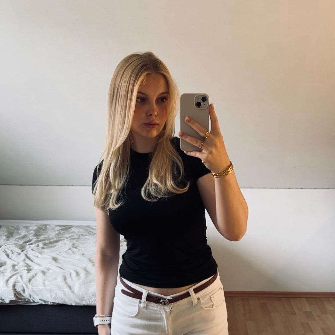 Instagram Profilbild von anna_moe08