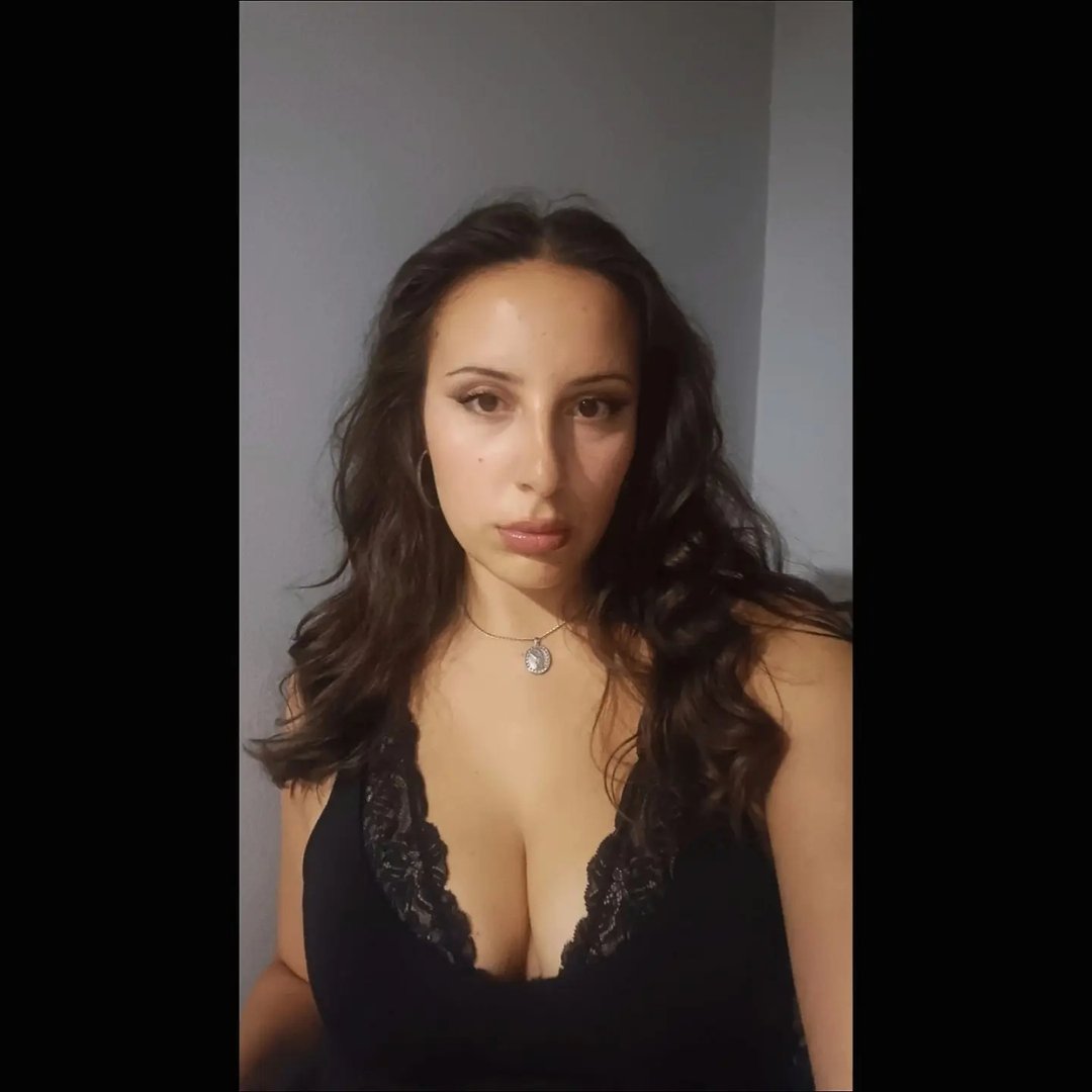 Instagram Profilbild von kuzmanoskaeka