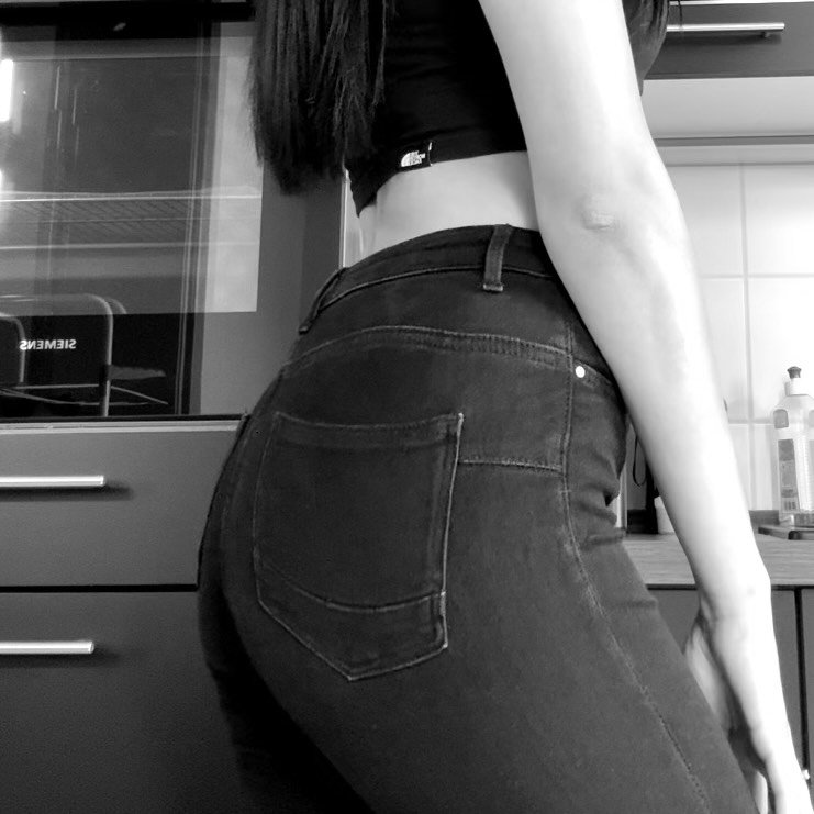 Instagram Profilbild von elli.lyyyy