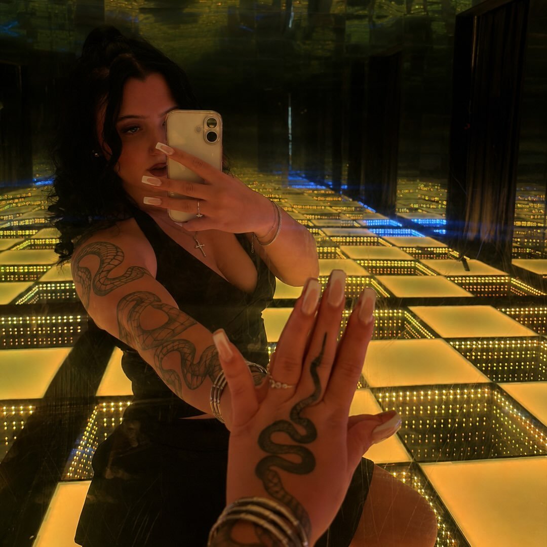 Instagram Profilbild von e24m03y