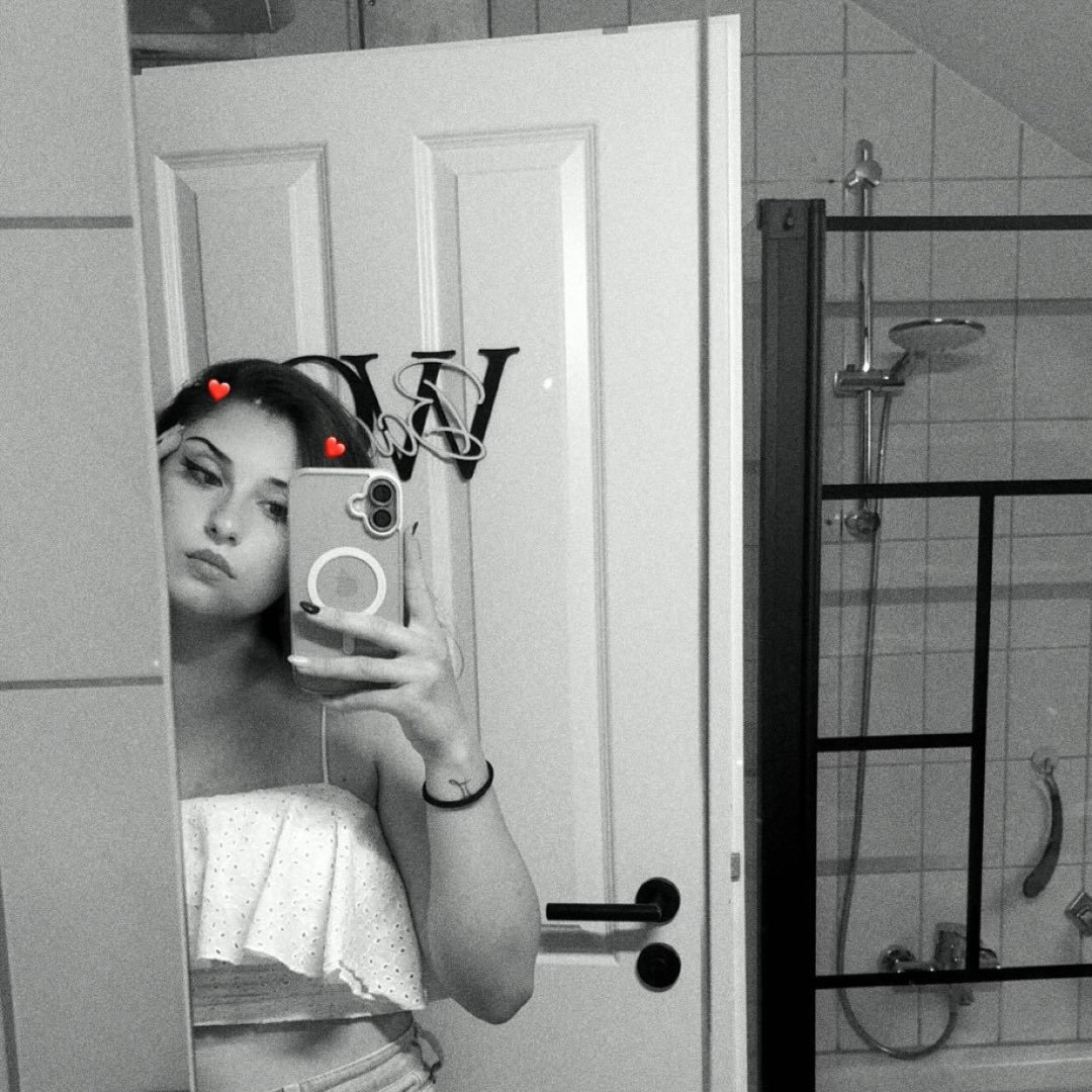 Instagram Profilbild von _hvx_