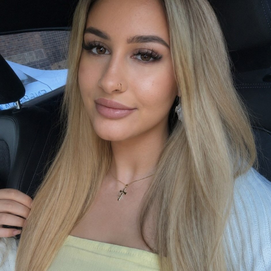 Instagram Profilbild von laura.zrn_
