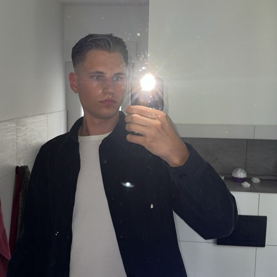 Instagram Profilbild von julien.045