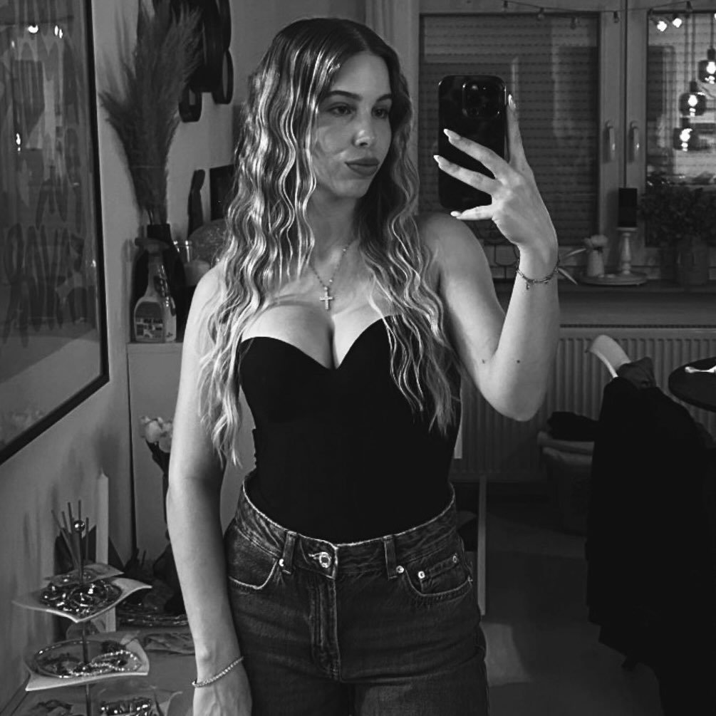 Instagram Profilbild von evejoelly