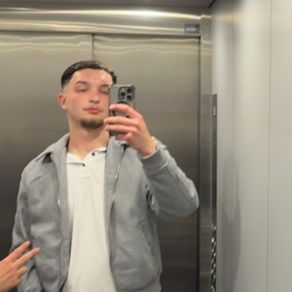 Instagram Profilbild von a.ldin.b