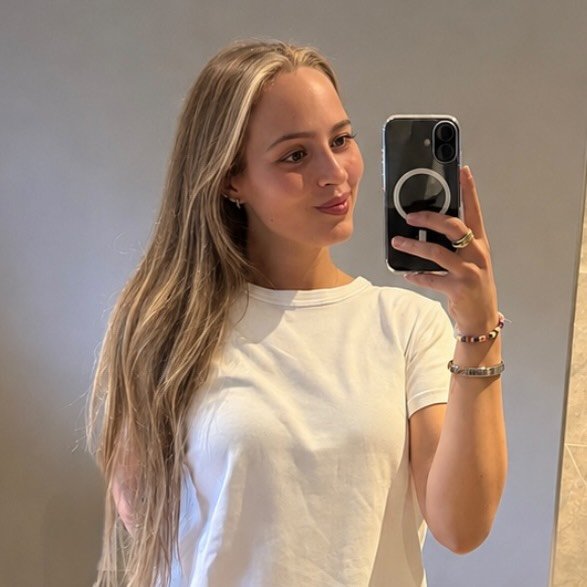 Instagram Profilbild von laurausadel