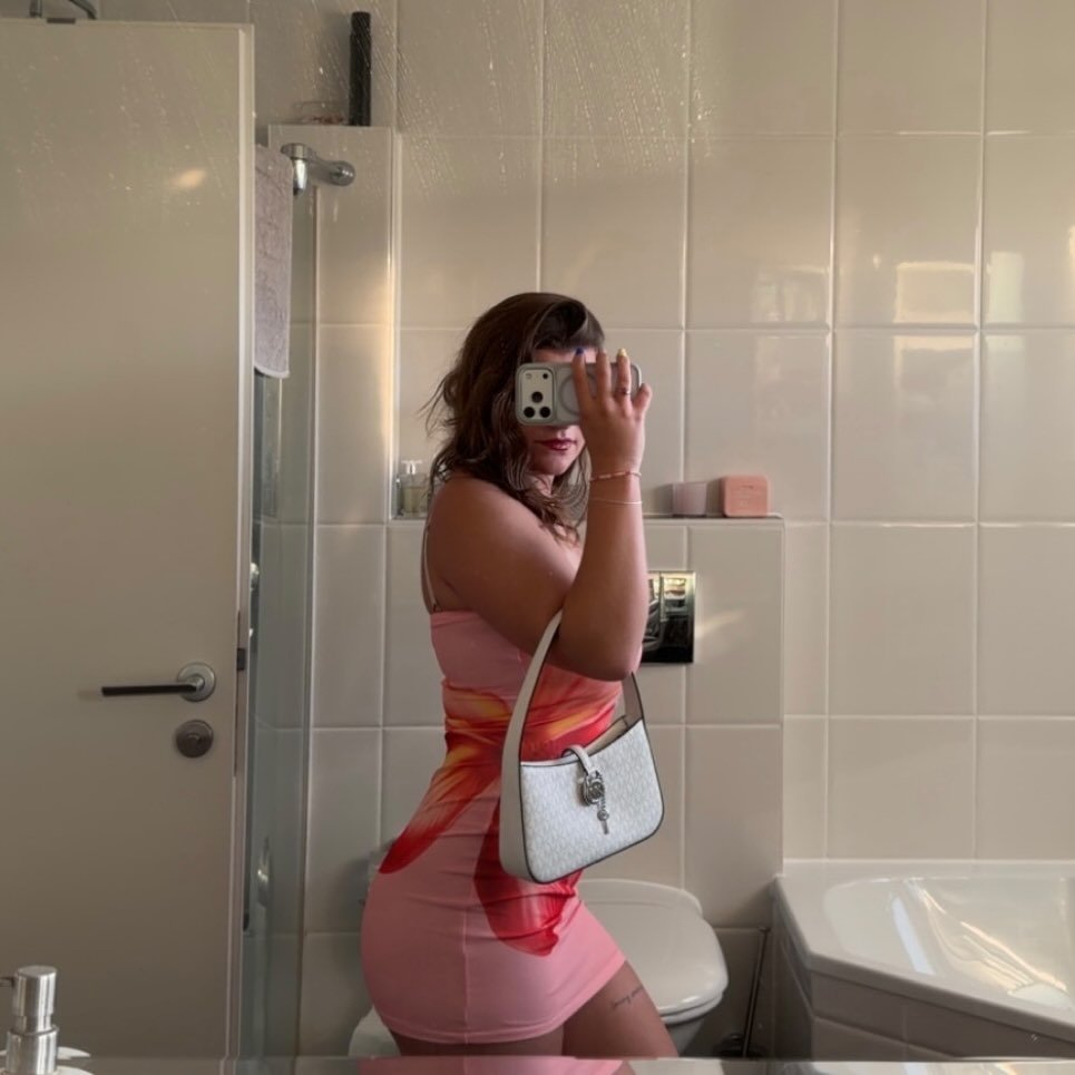 Instagram Profilbild von carina_jeu