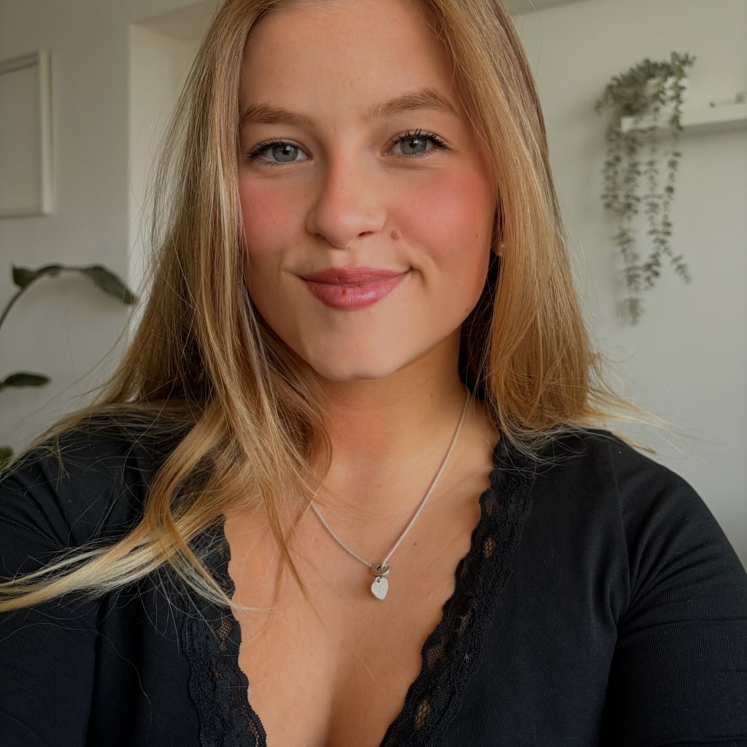 Instagram Profilbild von alyen.vndrzwnn