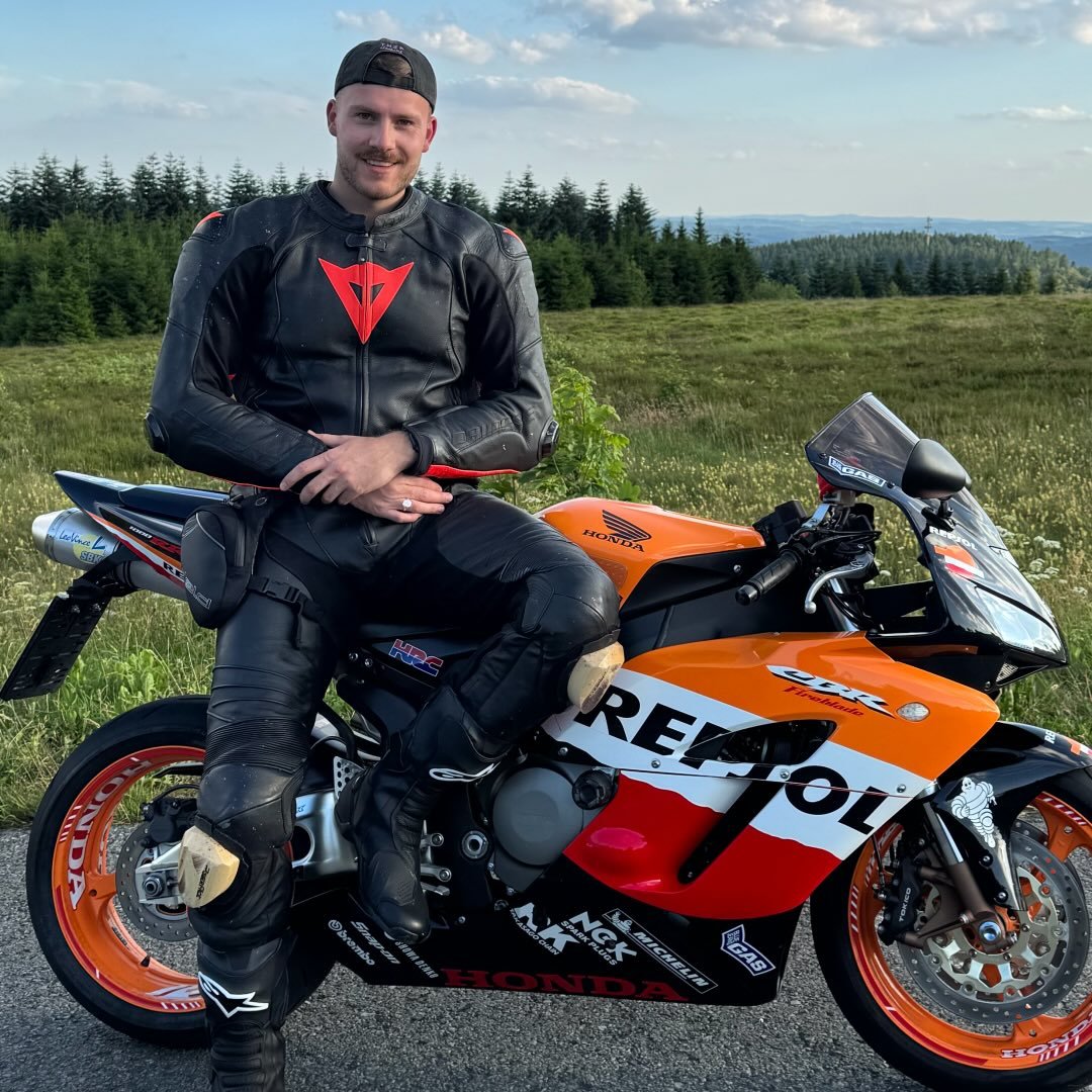 Instagram Profilbild von hendrik_graf_
